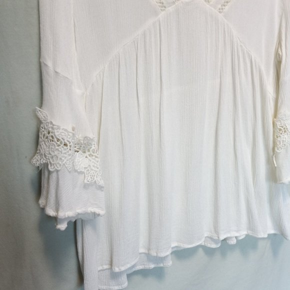 White Crepe Asymmetrical Embroidered Fluttery Top Medium (T-273) - Picture 9 of 11